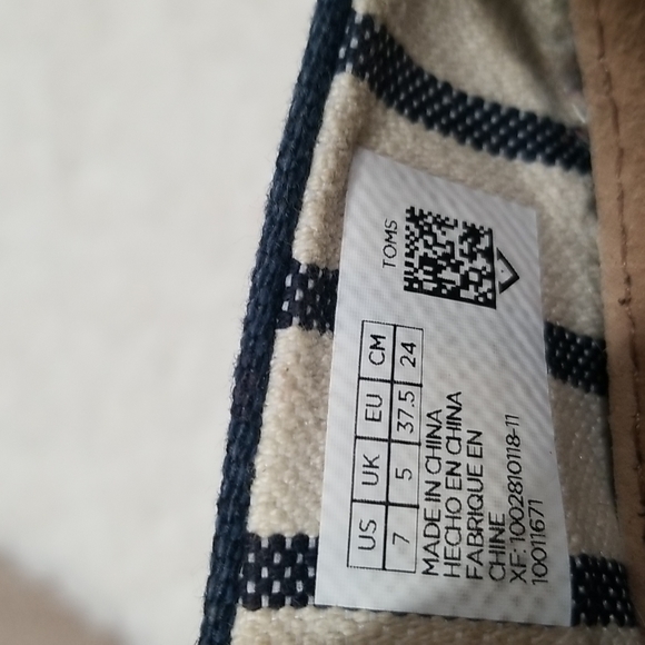 Tom's canvas Blue Shoes. 7 - Picture 8 of 8